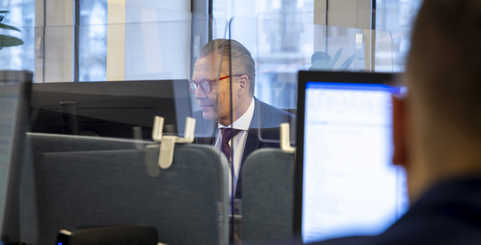 Arab Bank Switzerland's employee